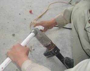 源城漏水维修电话